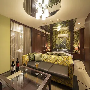 Love hotel Jardin De Fleurs (adults Only), Kyōto